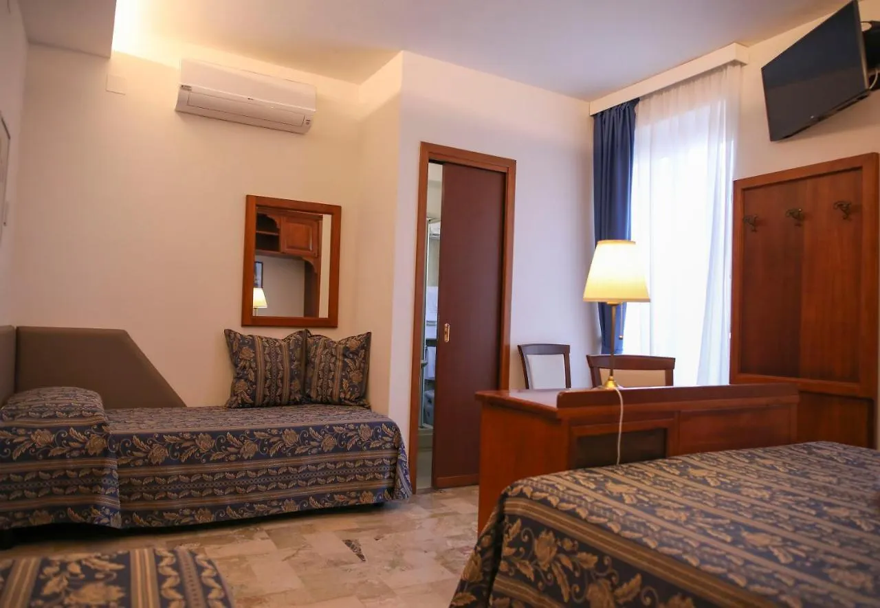 Hotel La Giara Cefalù