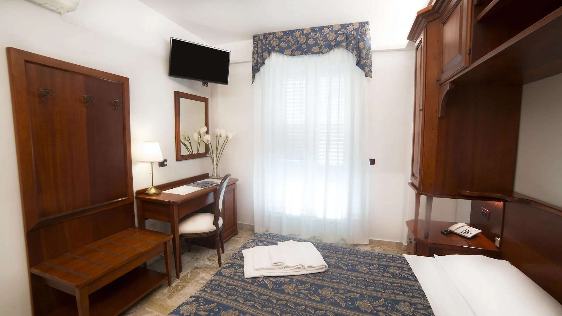 Hotel La Giara Cefalù