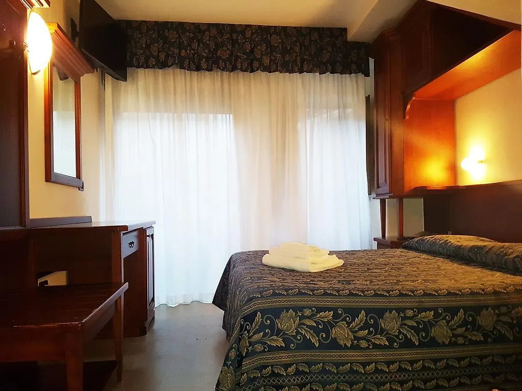Hotel La Giara Cefalù