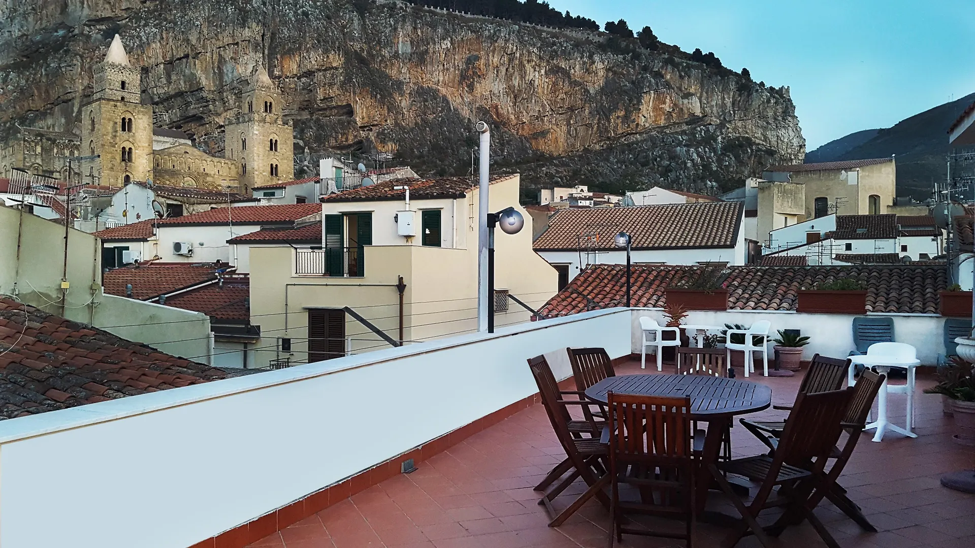 Hotel La Giara Cefalù