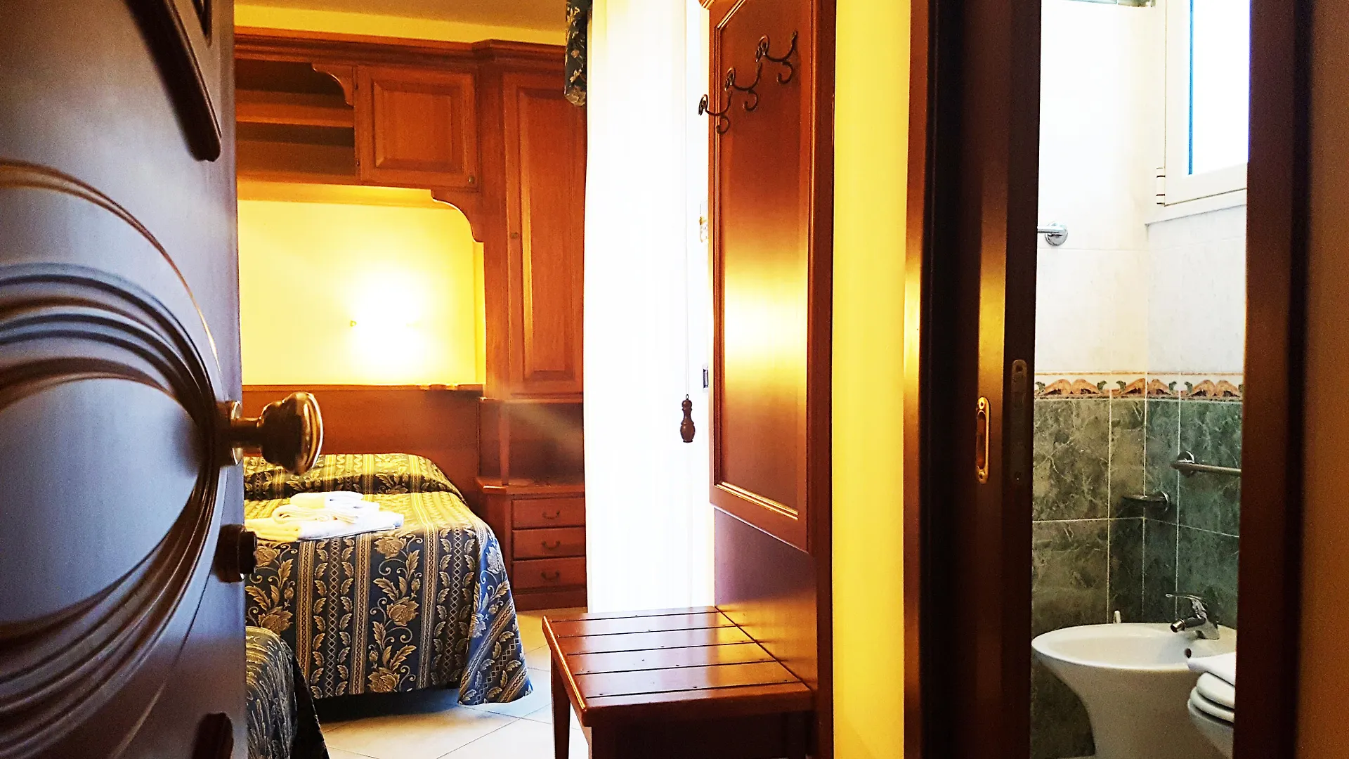 ***  Hotel La Giara Cefalù Italie