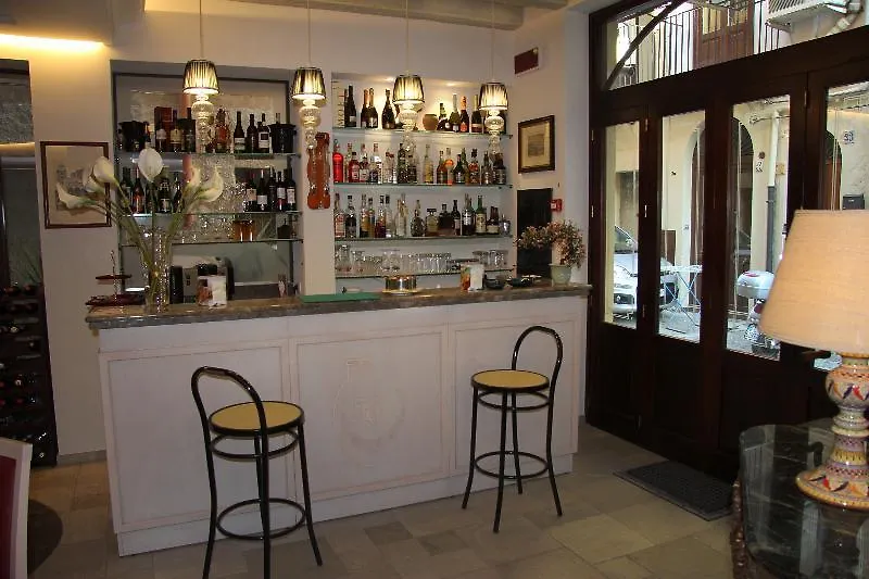 Hotel La Giara Cefalù