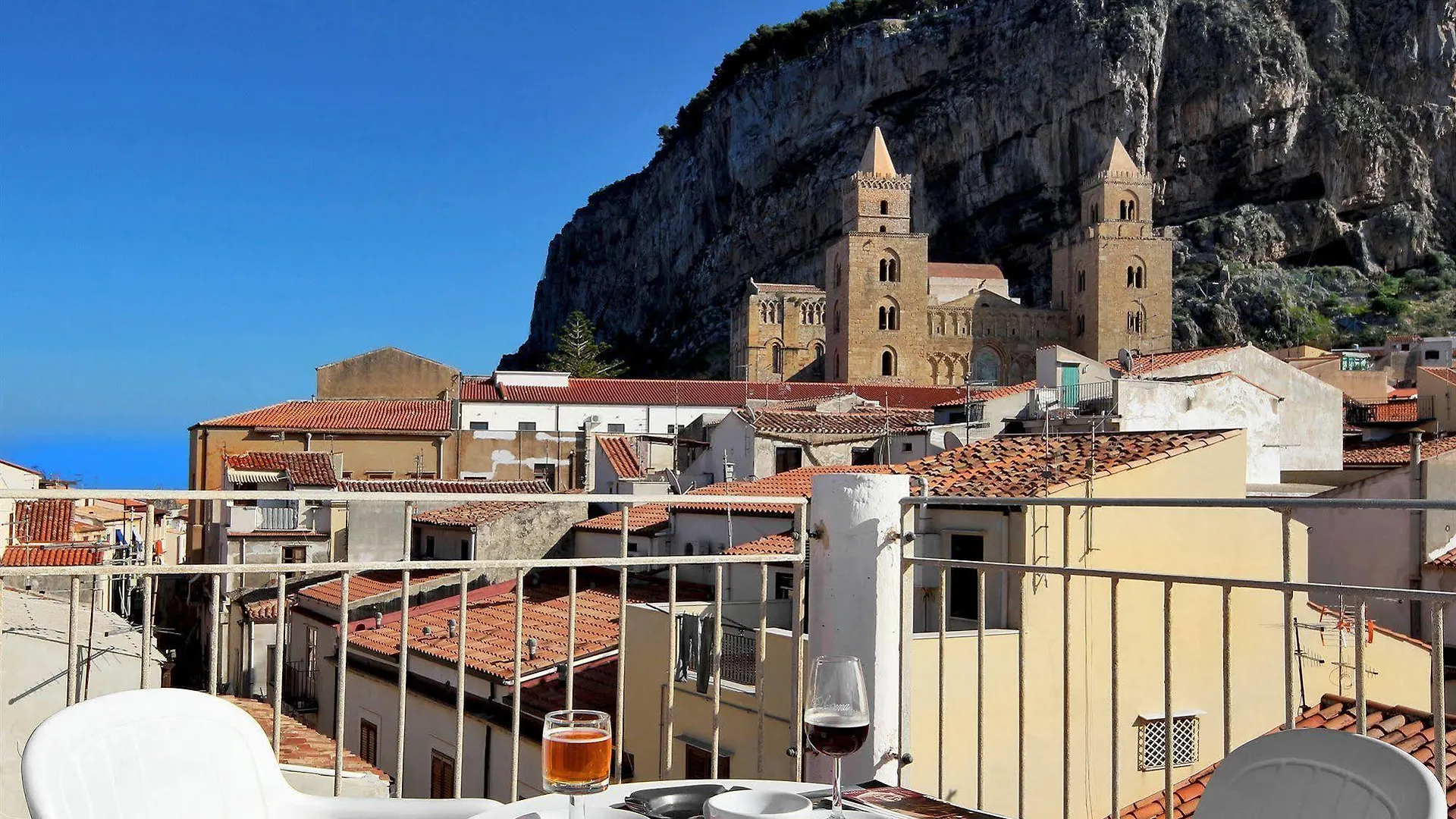Hotel La Giara Cefalù Italie