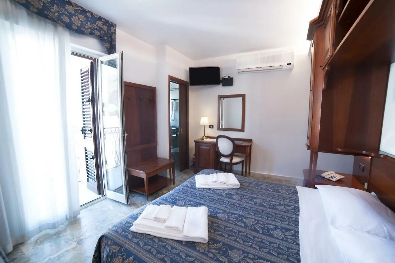 Hotel La Giara Cefalù Italie