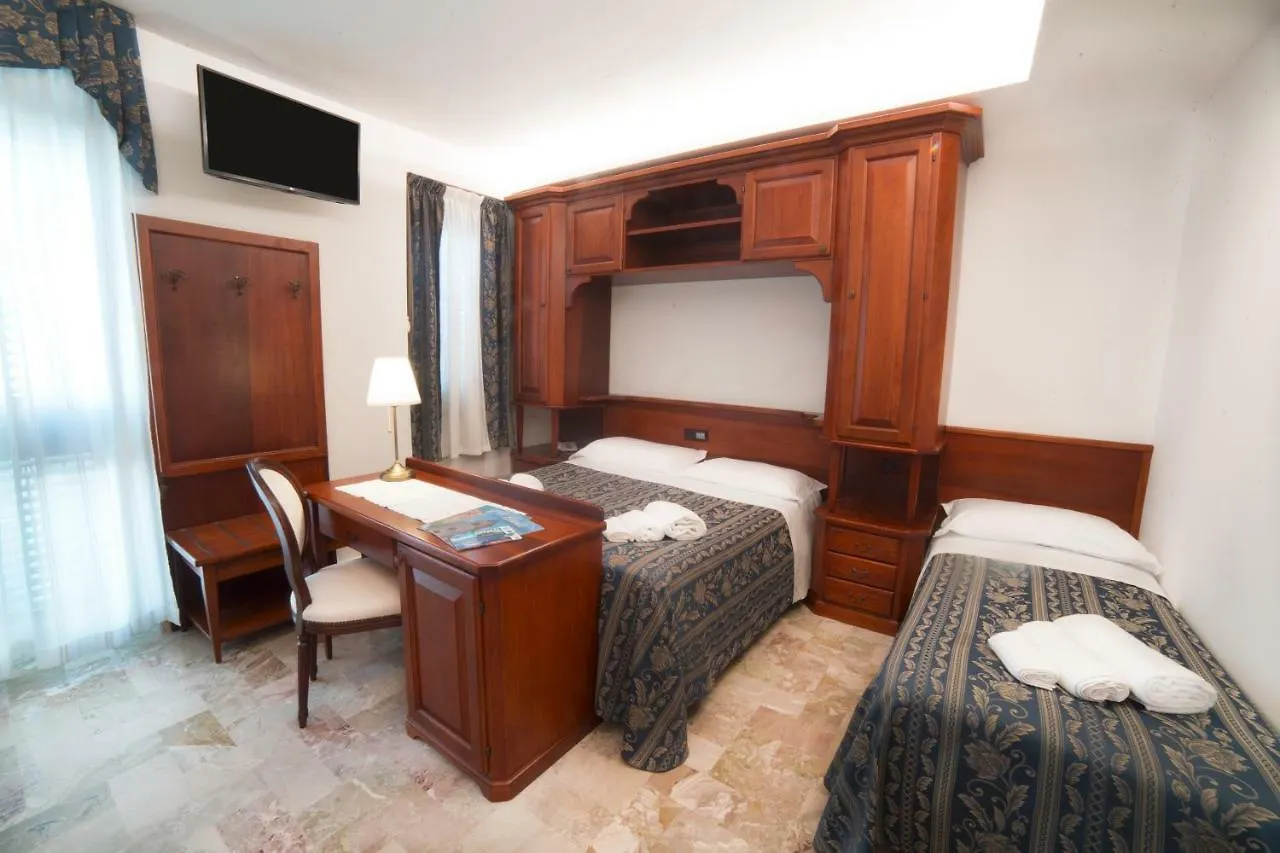 Hotel La Giara Cefalù